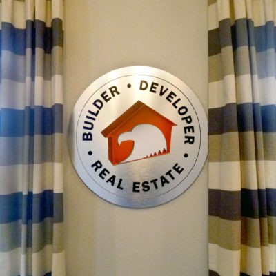 round logo signage