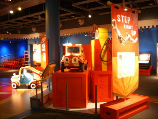 printed exhibit display room