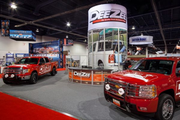 truck accessory tradeshow display