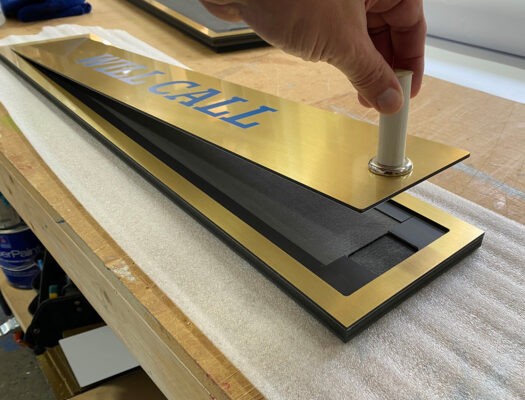 multi piece sign magnetic